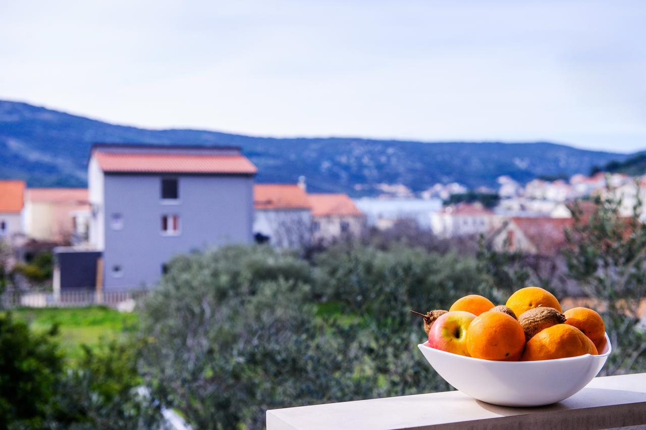 Apartments Mila Marina Luaran gambar