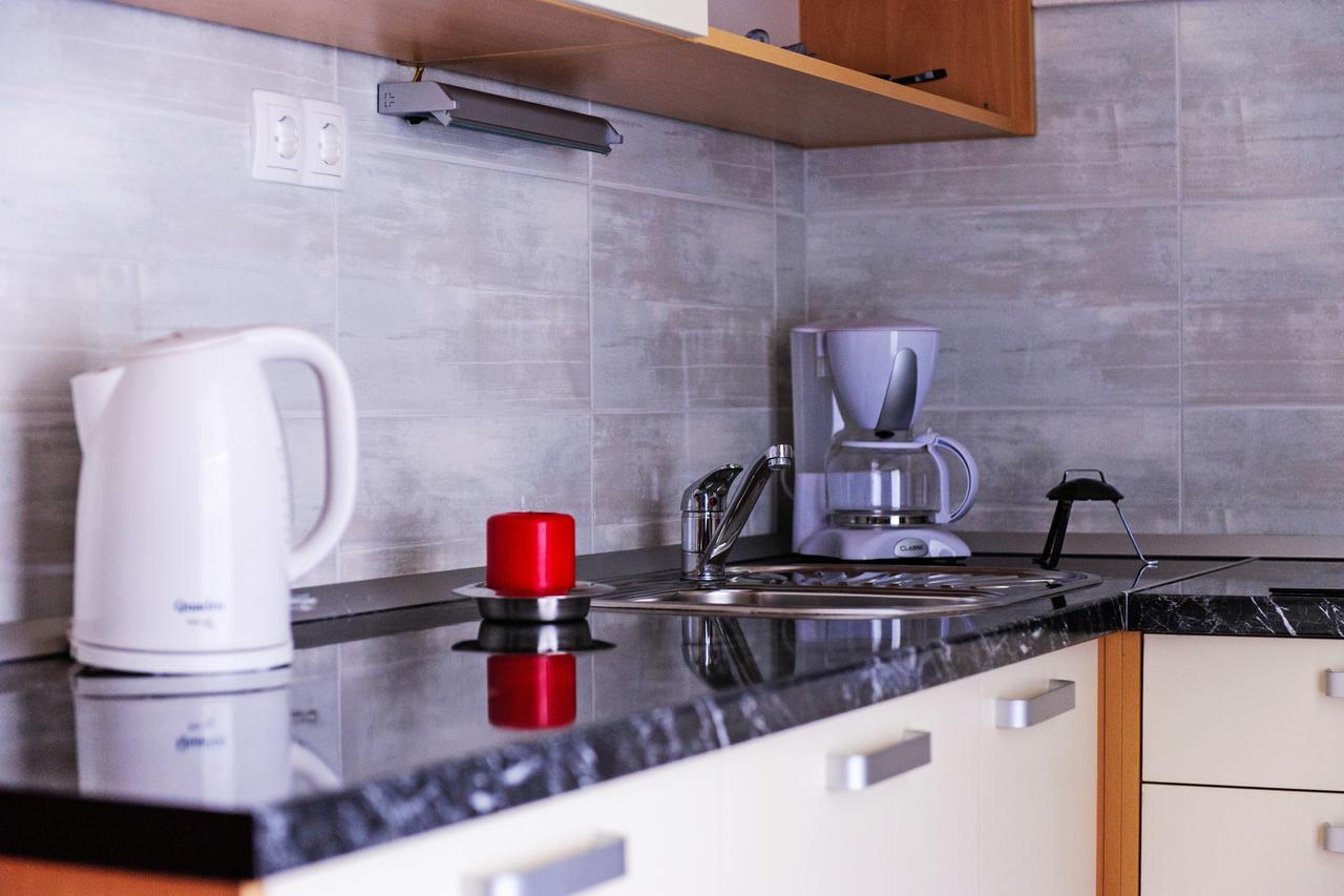 Apartments Mila Marina Luaran gambar